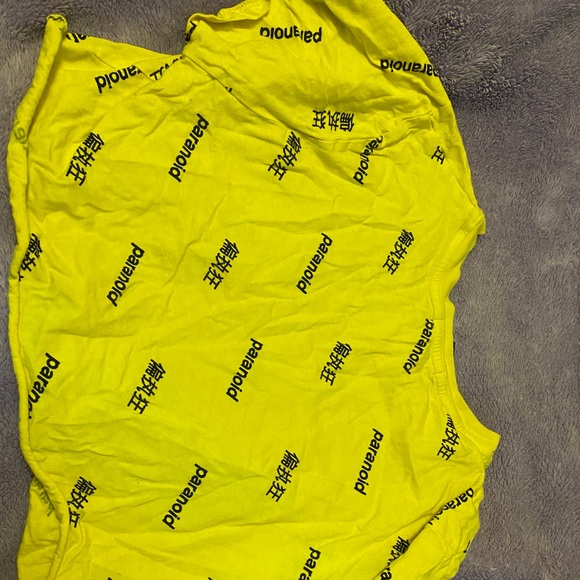 Graphic Neon crop top - Picture 2 of 3